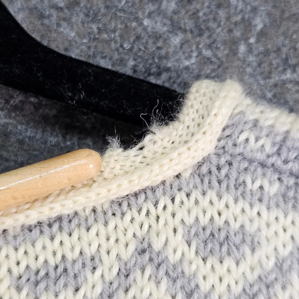 Vtg Dale of Norway Fair Isle Sweater, Ivory Gray, Wool, L - 44, ❗️FLAWED❗️